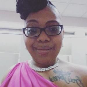 Meet your Posher, Deidra